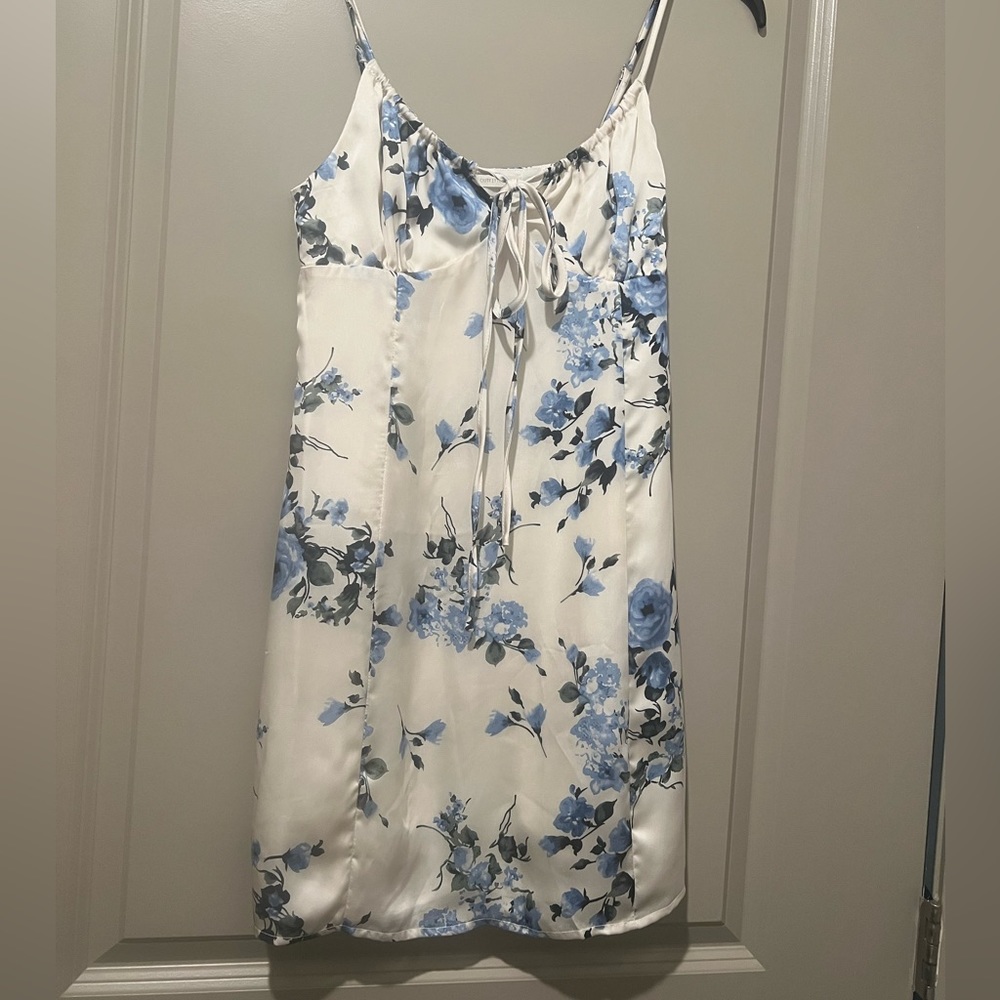 UO Silk Floral Mini Dress - Picture 2 of 6